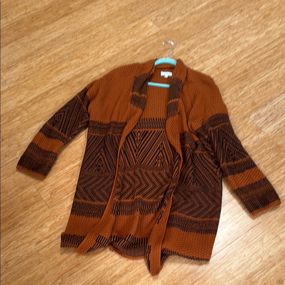 Geometric Knit Cardigan in Brown and Black